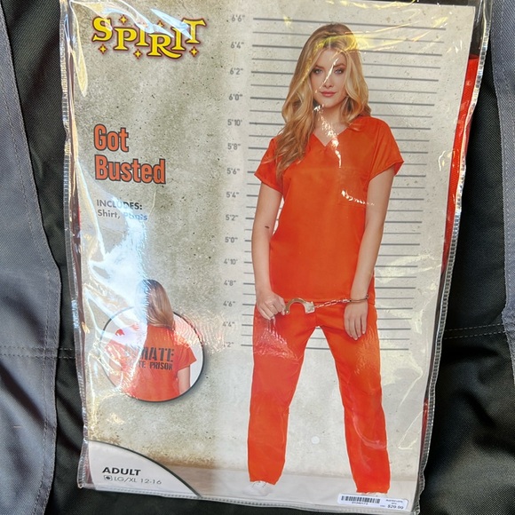 Costume -Inmate Orange 2-Piece (shirt and pants ) - Picture 1 of 3